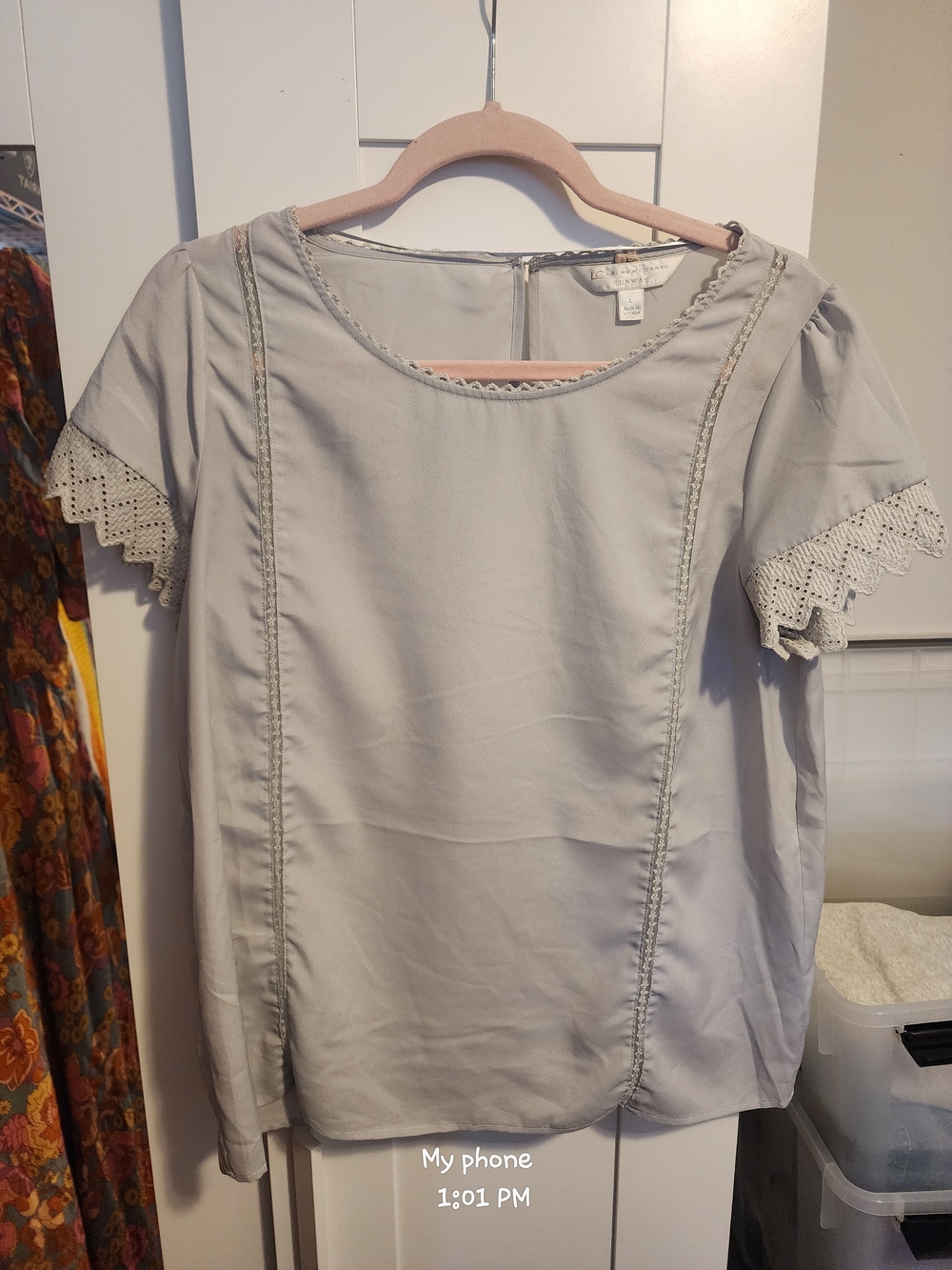 LC Lauren Conrad Light Gray Lace-Trim Blouse